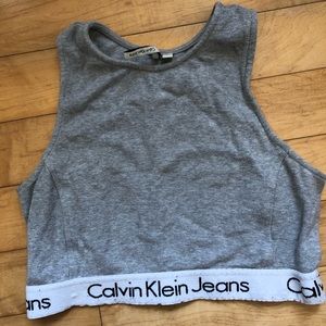 Calvin Klein Crop Top